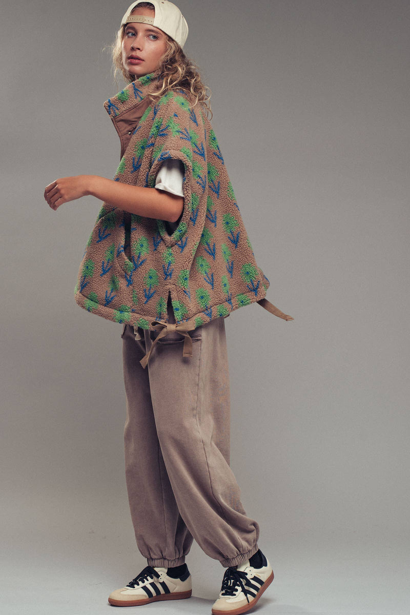Oversized Floral Sherpa Fleece Vest