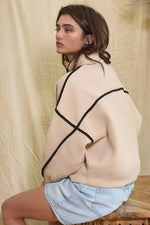 Super Soft Pluffy Jacket With Contrast Piping