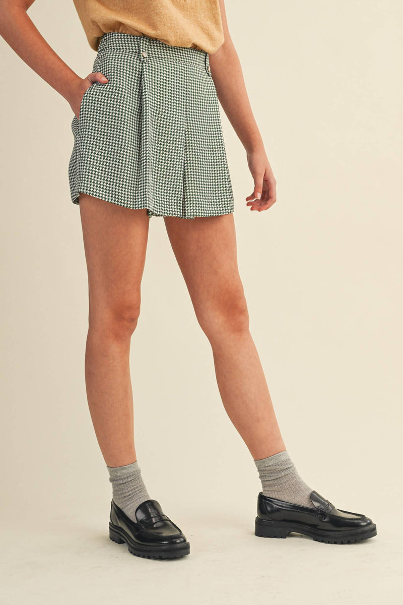 HOUNDSTOOTH PLEATED SHORTS
