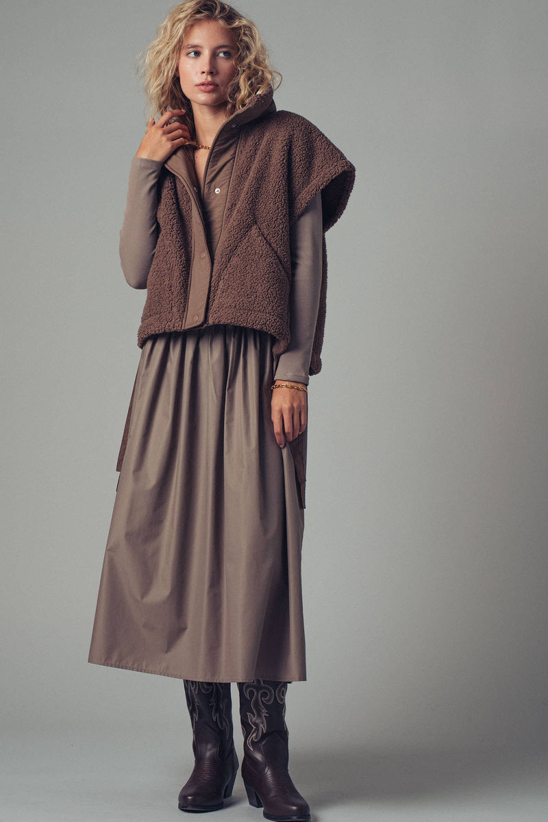 Quilted Collar Boxy Sherpa Vest