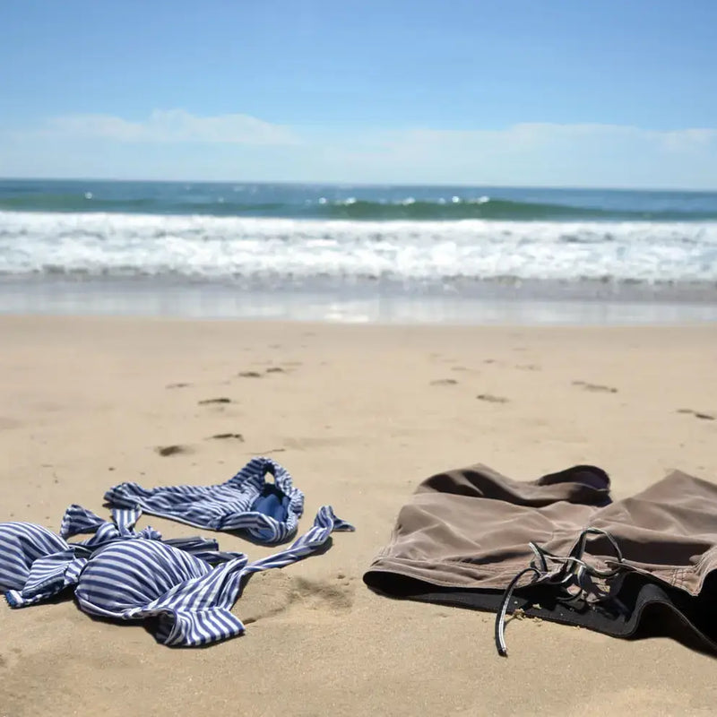 3-Wick Coconut Wax Candle - Vibes - Skinny Dip - 24 oz Jar