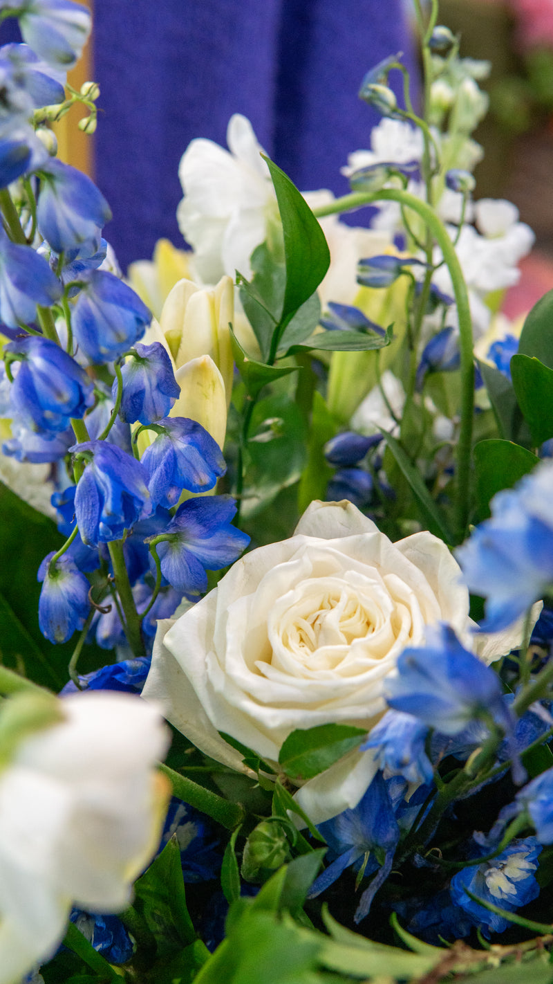 The “Blue Skies & Blooms” Mom