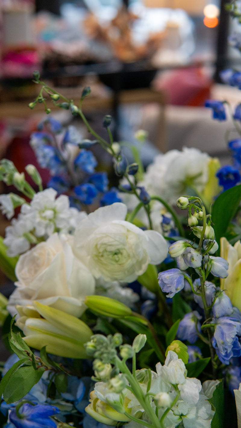 The “Blue Skies & Blooms” Mom