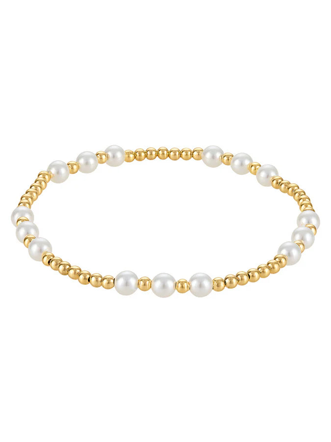 Graduating Pearl Stretch Bead Bracelet