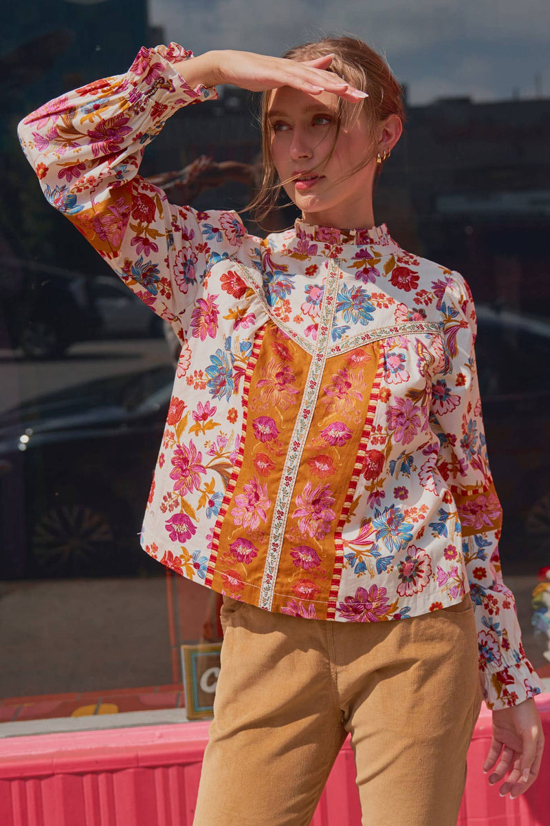 EXCLUSIVE FLORAL BORDER PRINT TOP WITH FLORAL TRIM