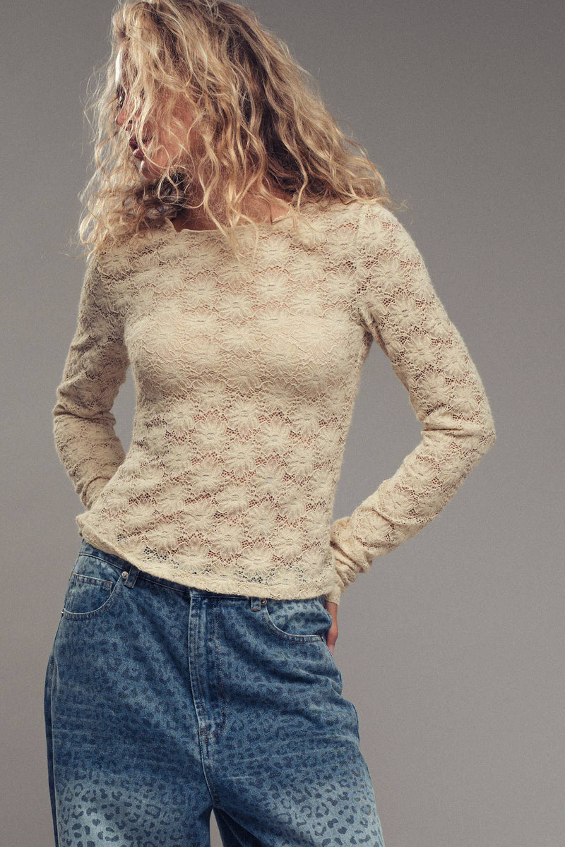 Romantic Floral Stretch Lace Layering Top