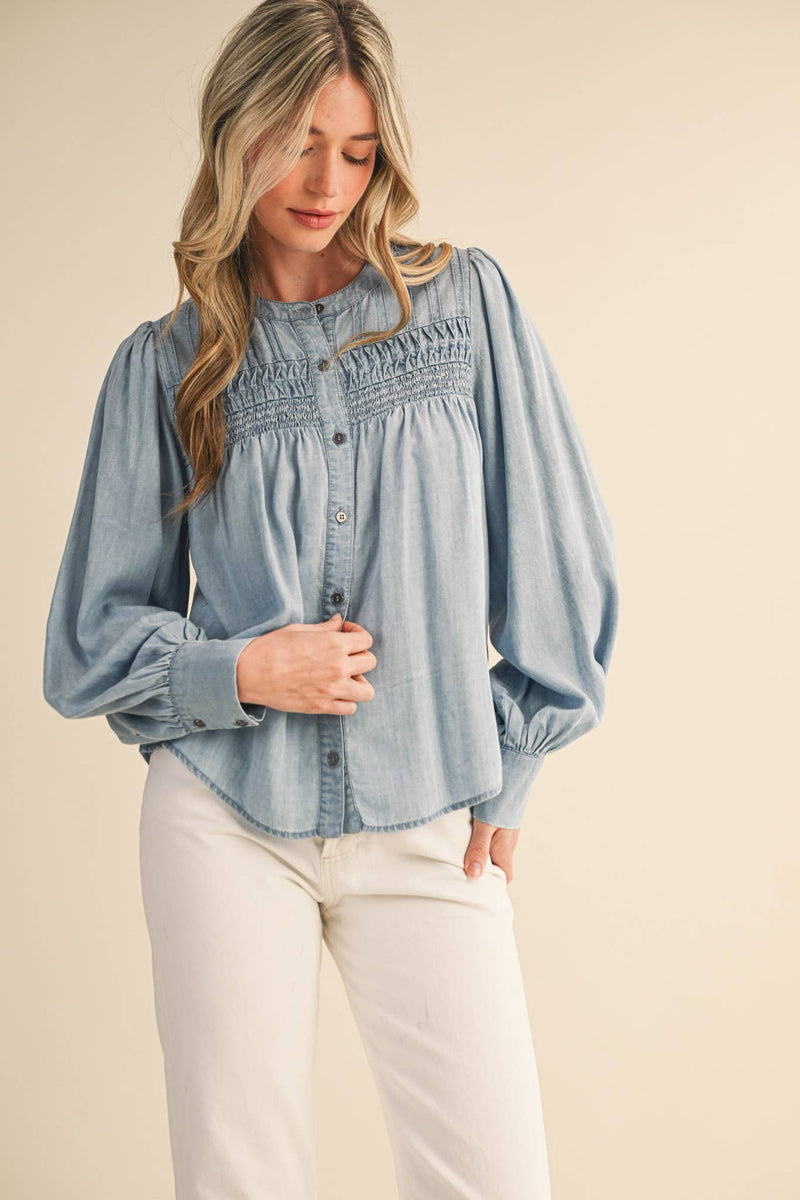 CHAMBRAY BUTTON DOWN TOP WITH PINTUCK DETAIL MTP4363
