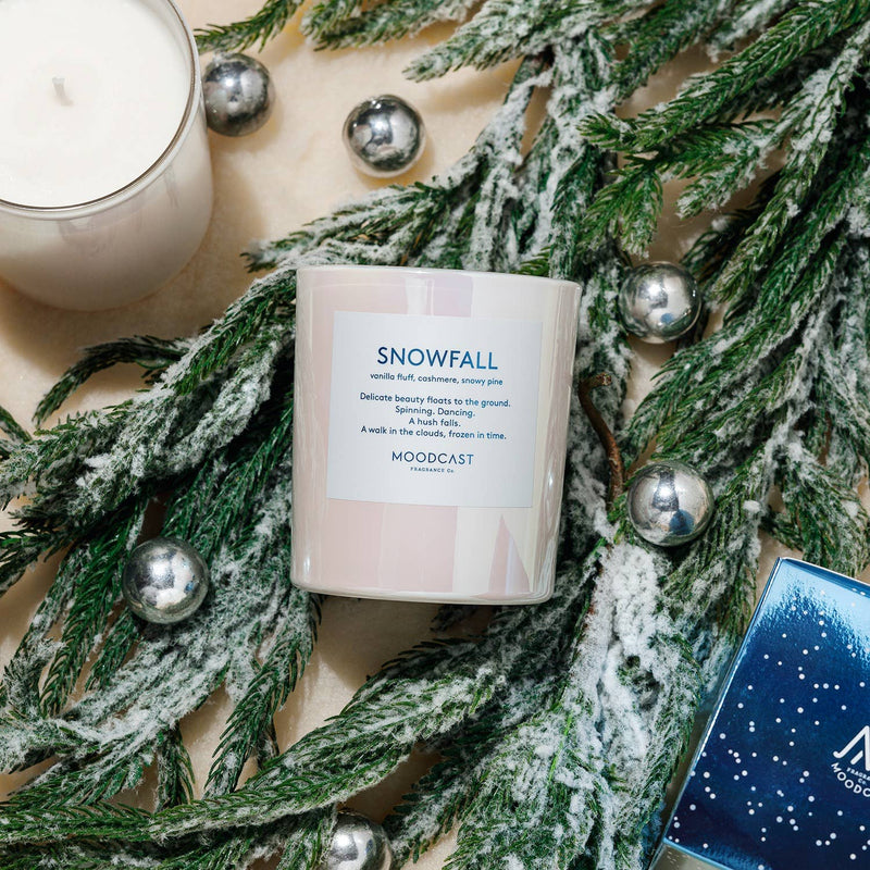 Seasonal Candle - Pearlescent - Snowfall - 8 oz Glass Jar